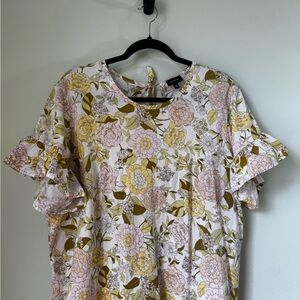 Who What Wear Pink Flutter Sleeve Ruffled Blouse